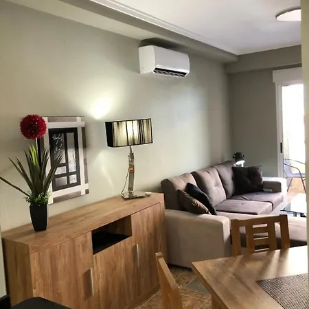 - Caballero De Rodas 173 Апартаменти *