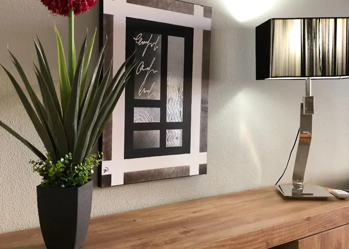 Apartment - Caballero De Rodas 173 *