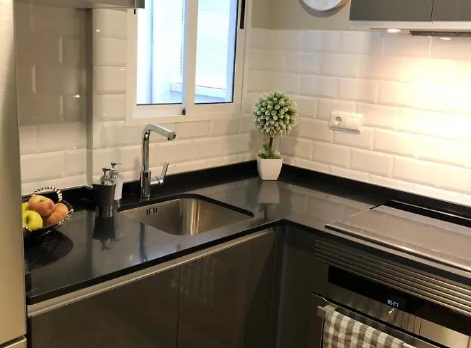 - Caballero De Rodas 173 *